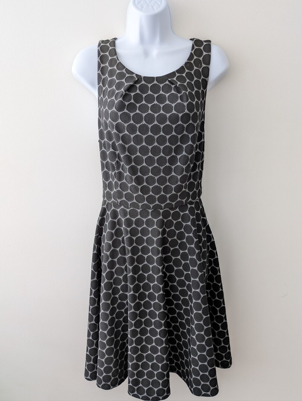 Women's Black A Line Sleeveless Fit & Flare Dress